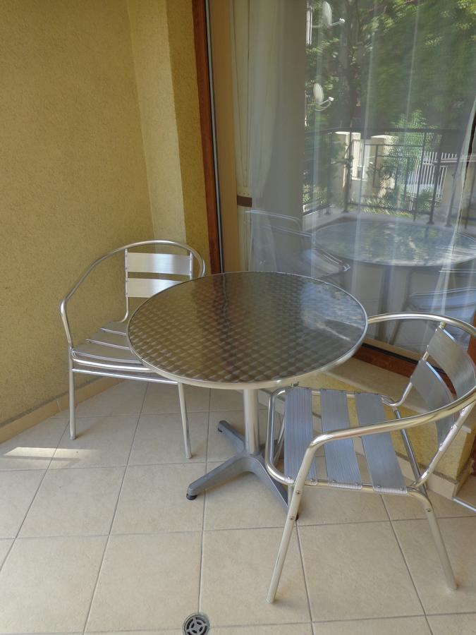 Comfort Zamenhof Varna Exterior foto